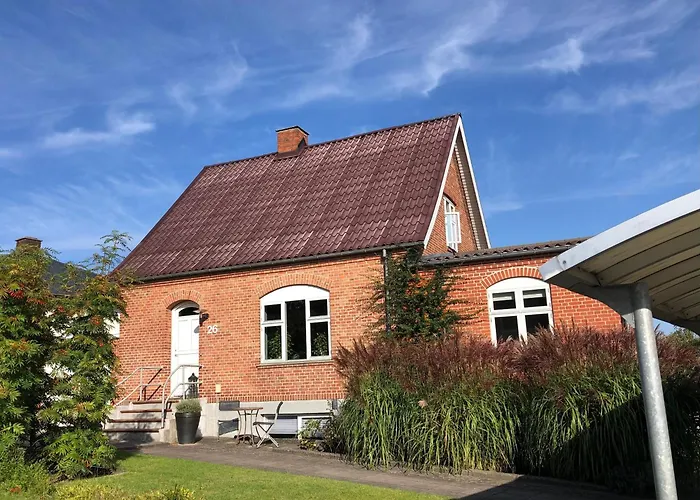 Daire Charming Sunroom With Panorama View
